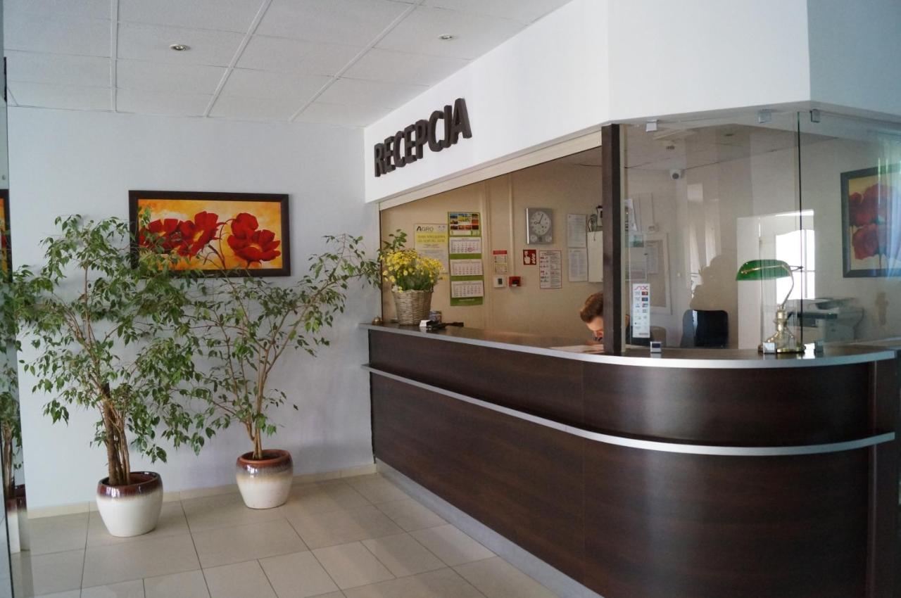 Agro Obiekt Hotelowy Βρότσλαβ Εξωτερικό φωτογραφία