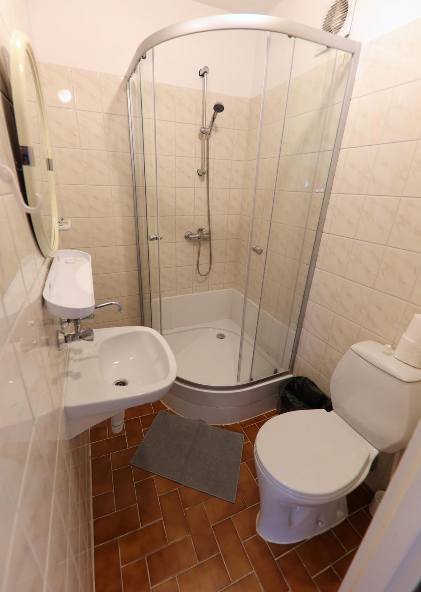 Agro Obiekt Hotelowy Βρότσλαβ Εξωτερικό φωτογραφία
